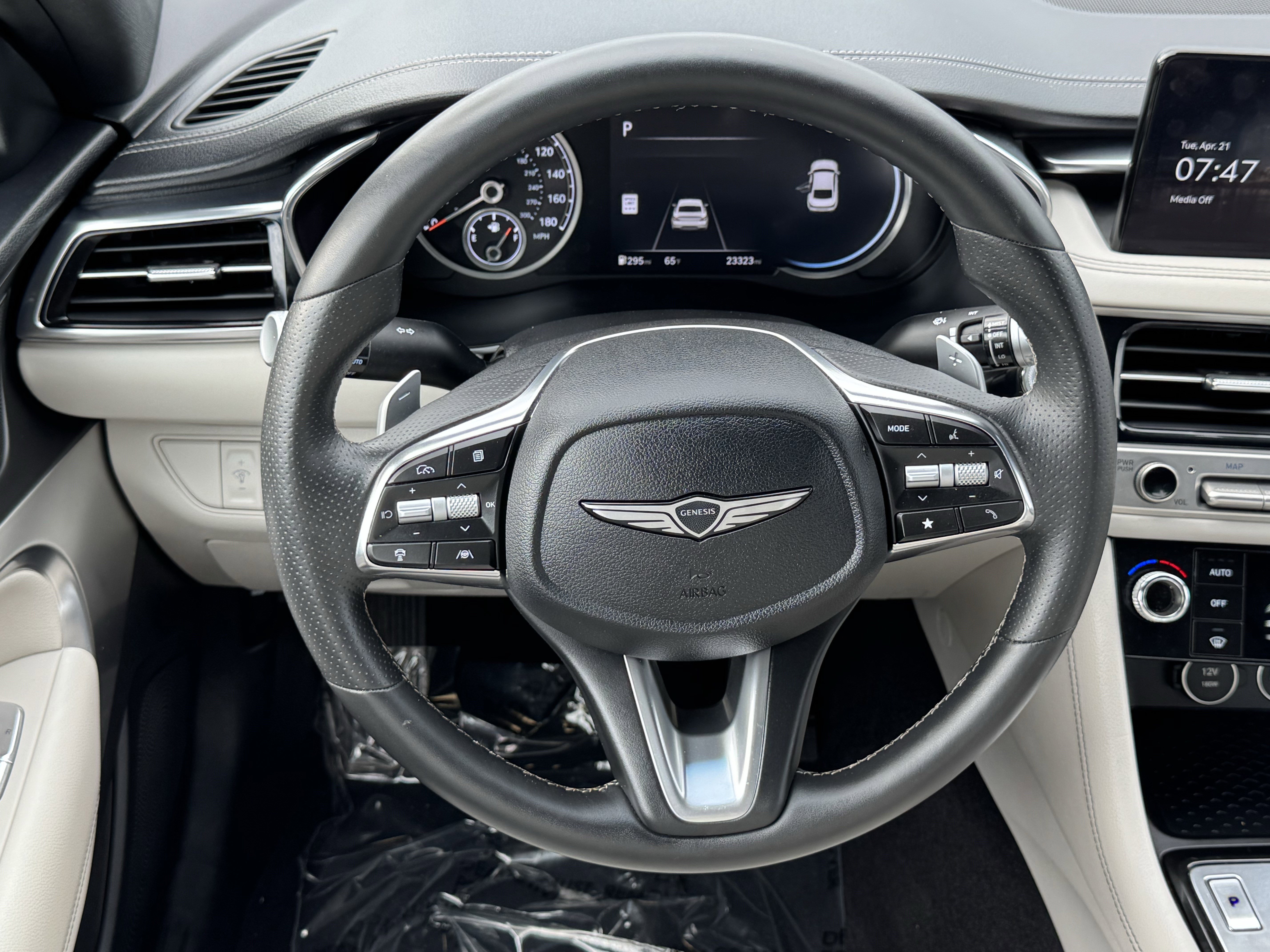 Used 2025 Genesis G70 2.5T AWD/4WD image 15
