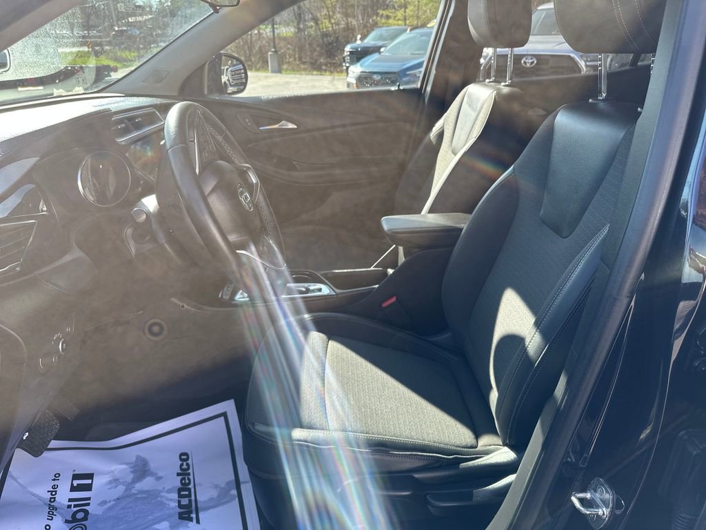 Used 2021 Buick Encore GX Preferred image 9