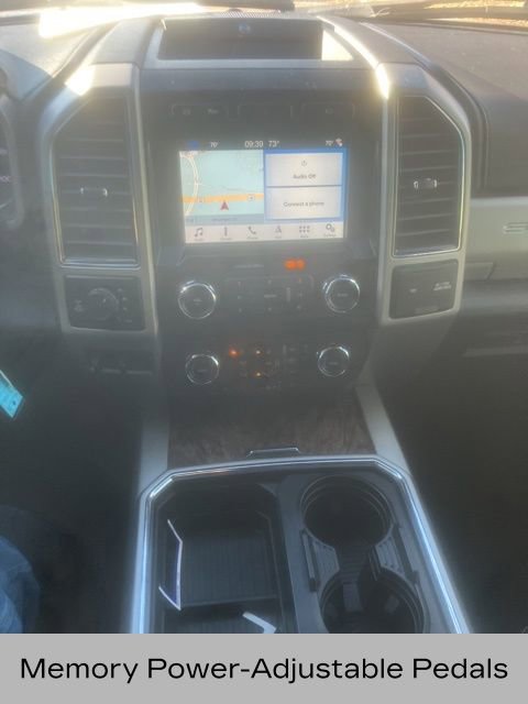 Used 2019 Ford F350 Lariat image 7