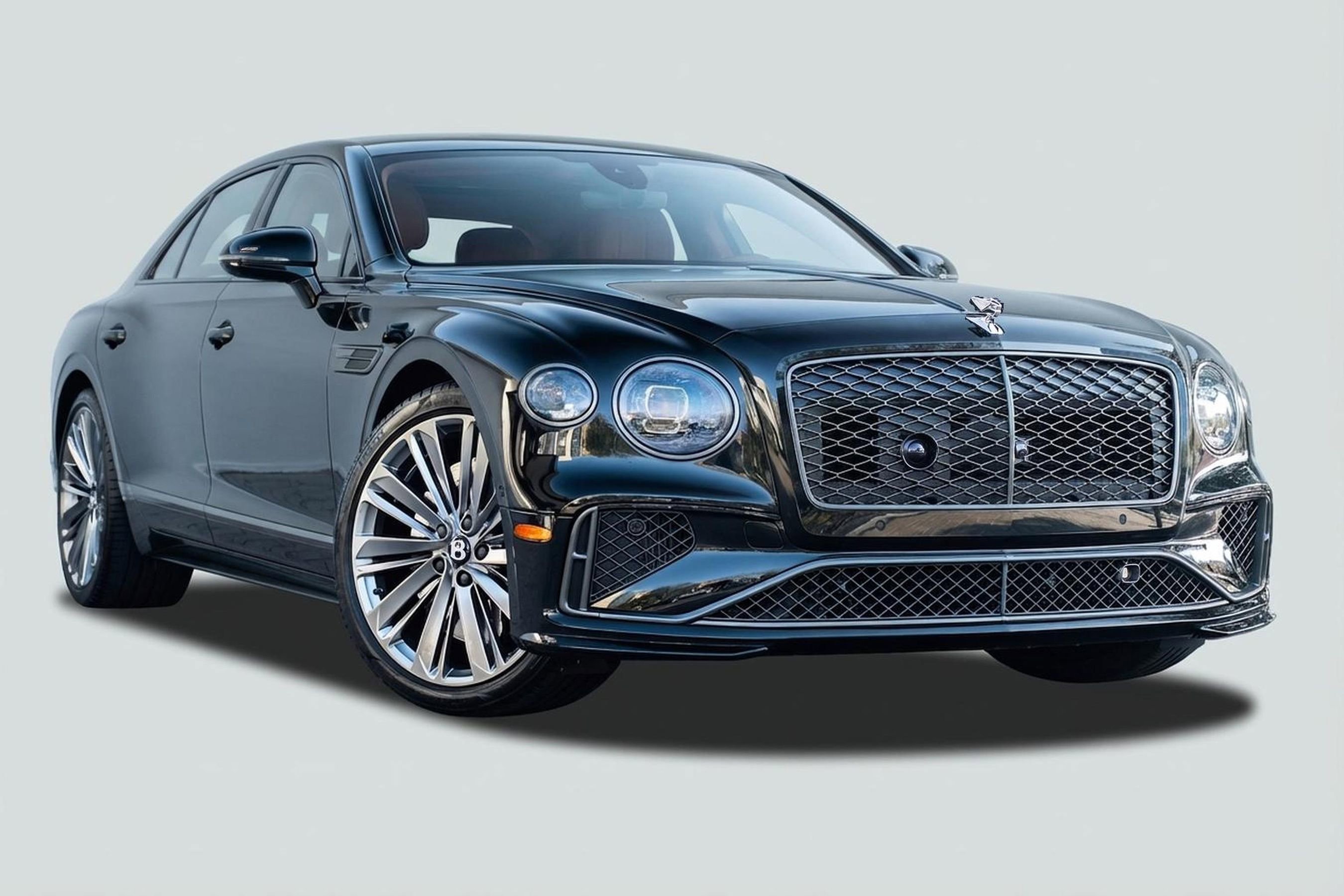 Used 2025 Bentley Flying Spur Plug-In Hybrid image 13