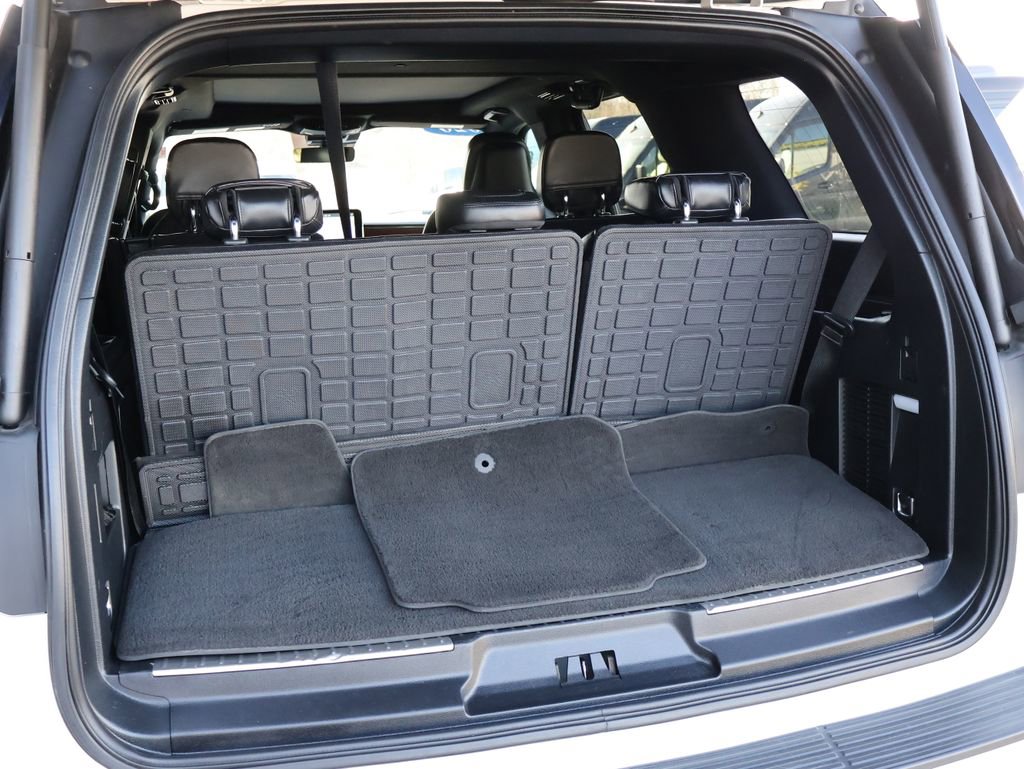 Used 2020 Lincoln Navigator Reserve w/ Equipment Group 208A Reserve image 19