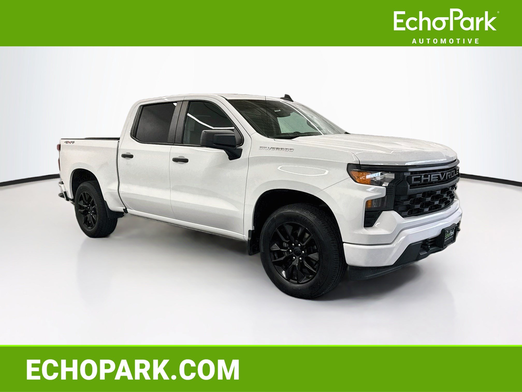 Used 2023 Chevrolet Silverado 1500 Custom AWD/4WD image 1