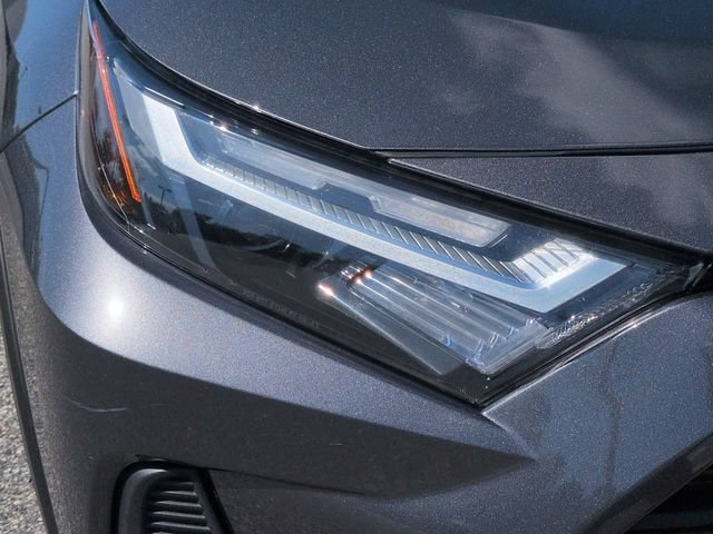 Certified 2022 Toyota RAV4 XLE FWD image 10