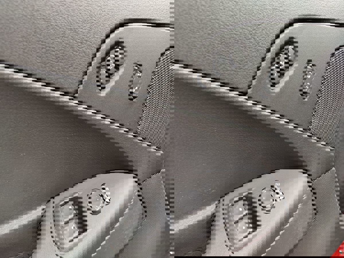 Used 2012 Chevrolet Corvette Grand Sport w/ 3LT Preferred Equipment Group image 19