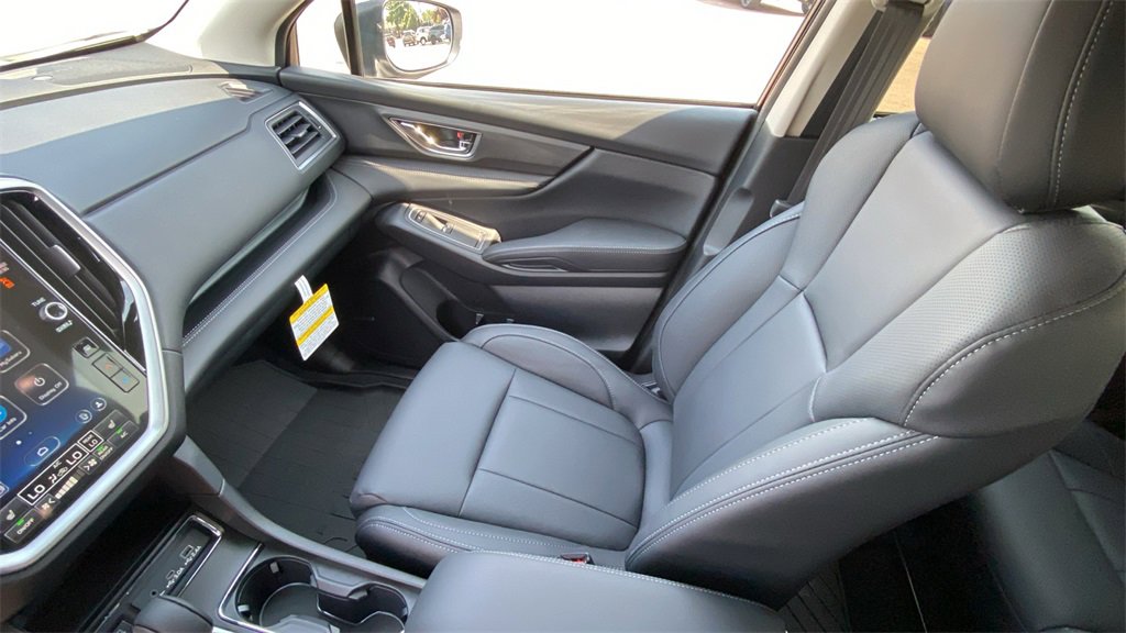 New 2025 Subaru Ascent Limited image 21
