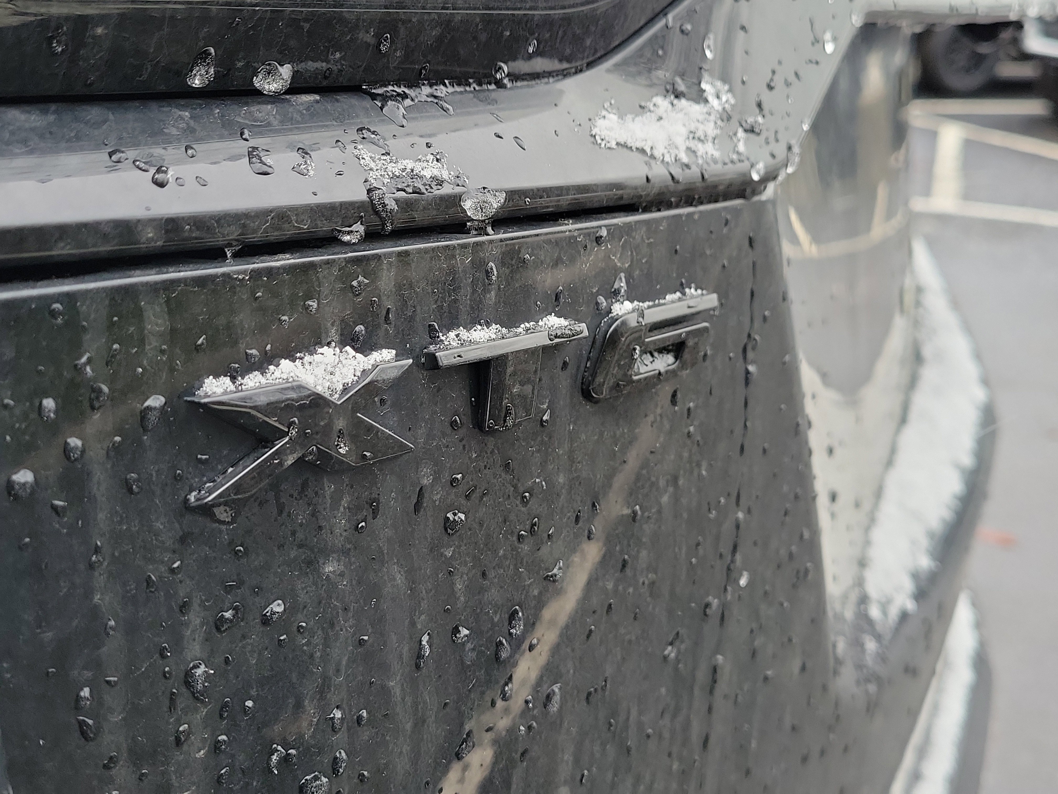 Used 2023 Cadillac XT6 Sport w/ LPO, Onyx Lite Package image 7