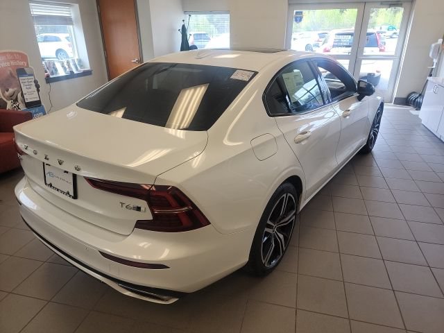 Used 2020 Volvo S60 T6 R-Design w/ Protection Package Premier AWD/4WD image 6