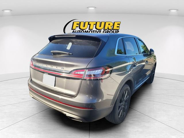 Used 2023 Lincoln Nautilus Reserve w/ Monochromatic Package AWD/4WD image 3