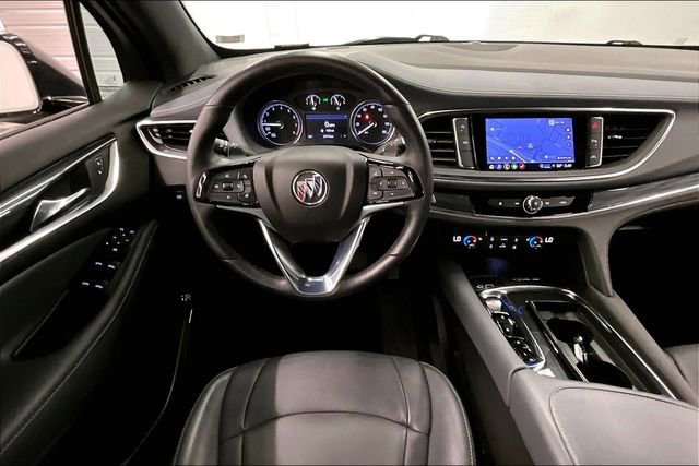 Used 2023 Buick Enclave Essence w/ Sport Touring Edition AWD/4WD image 6