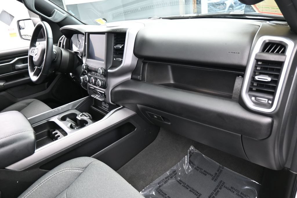 Used 2023 RAM 1500 Big Horn RWD image 41