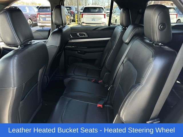 Used 2018 Ford Explorer XLT w/ Equipment Group 202A image 18
