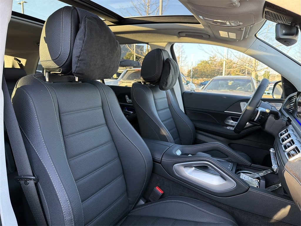 New 2026 Mercedes-Benz GLS 450 4MATIC image 21