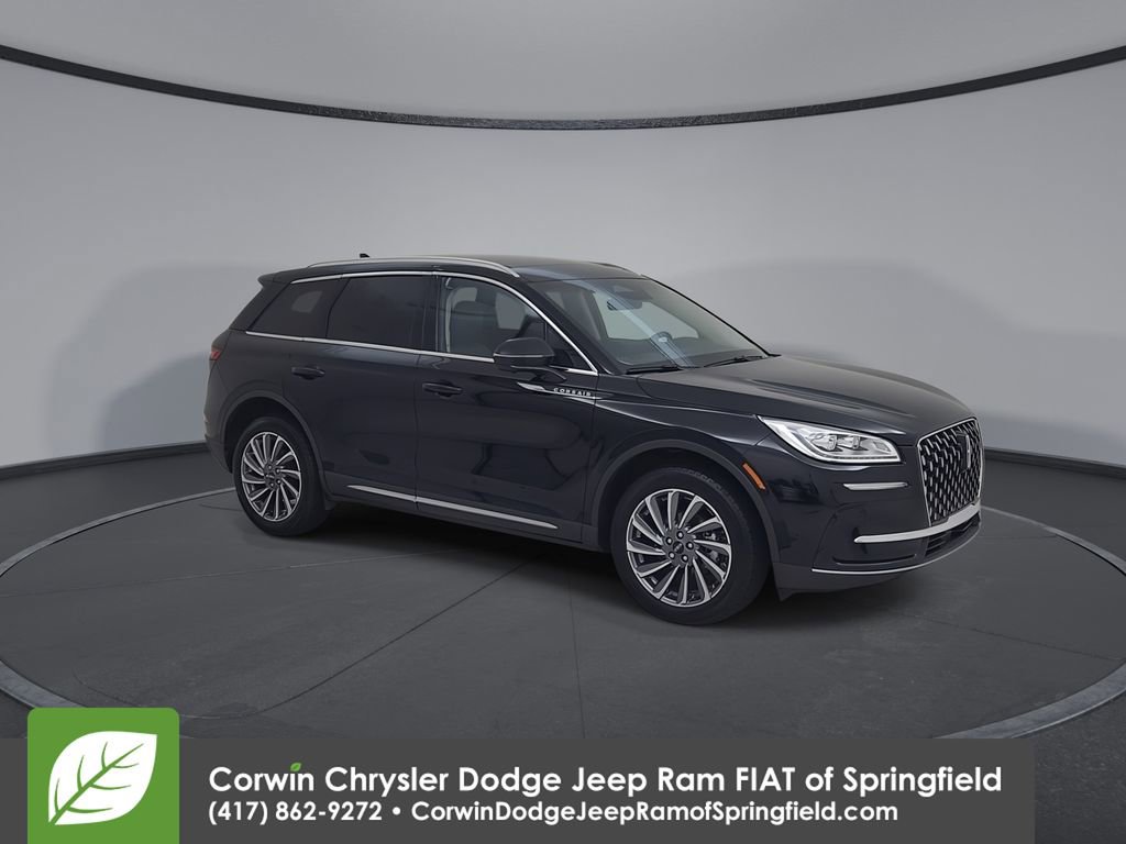 Used 2023 Lincoln Corsair Reserve w/ Equipment Group 201A AWD/4WD image 2