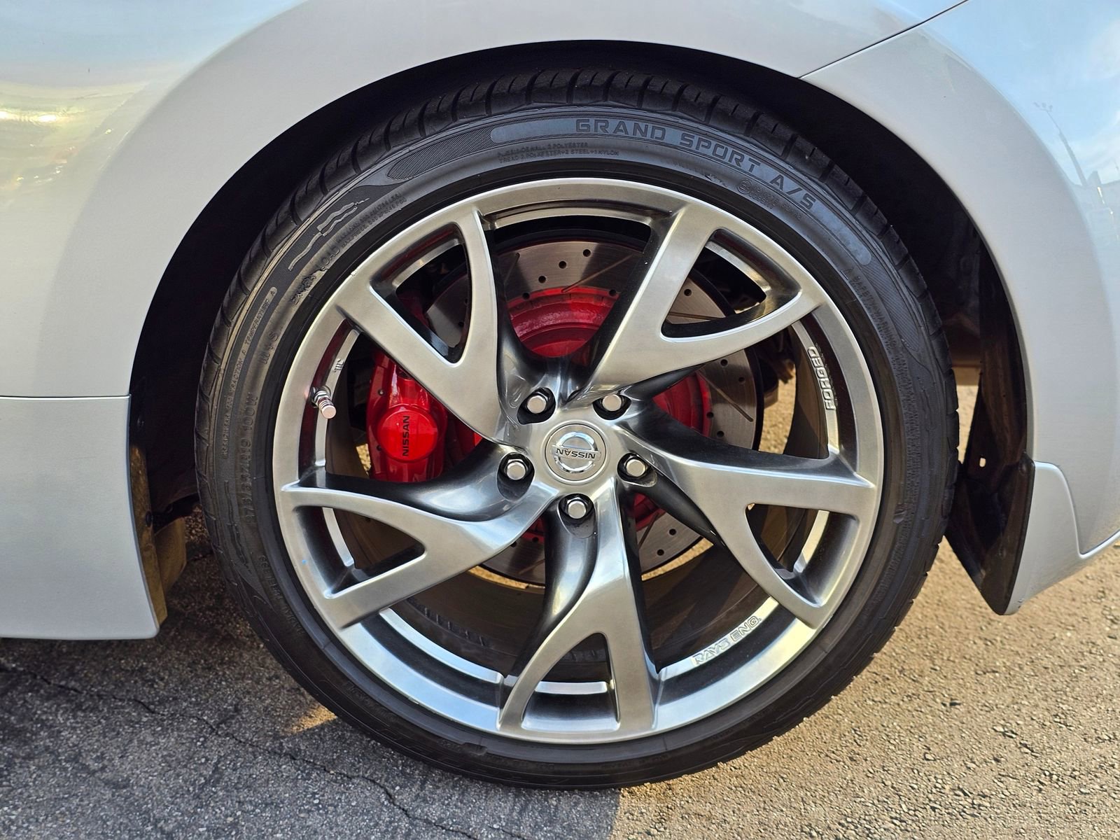 Used 2013 Nissan 370Z Touring w/ Sport Pkg image 10