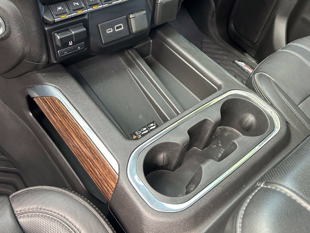 Used 2021 Chevrolet Silverado 1500 High Country AWD/4WD image 29
