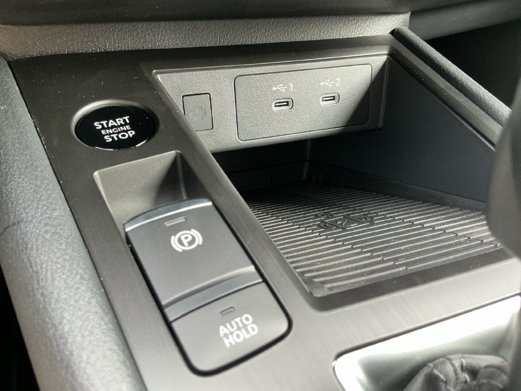 New 2026 Nissan Kicks SV w/ Cold Weather Package FWD image 27