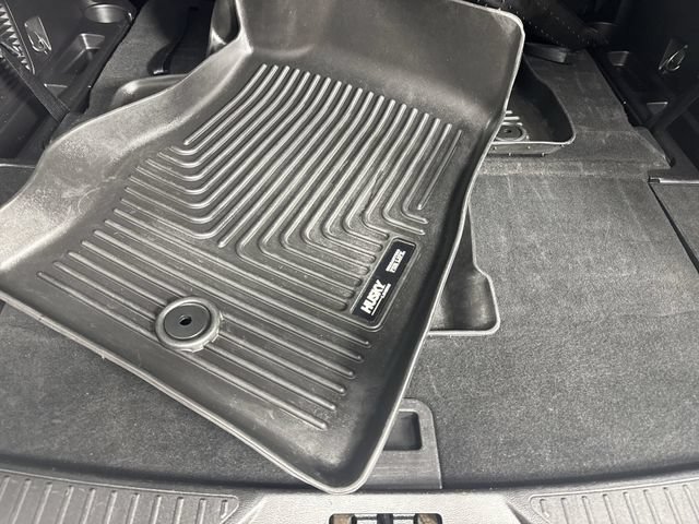 Used 2020 Ford Explorer XLT w/ Comfort Package AWD/4WD image 33