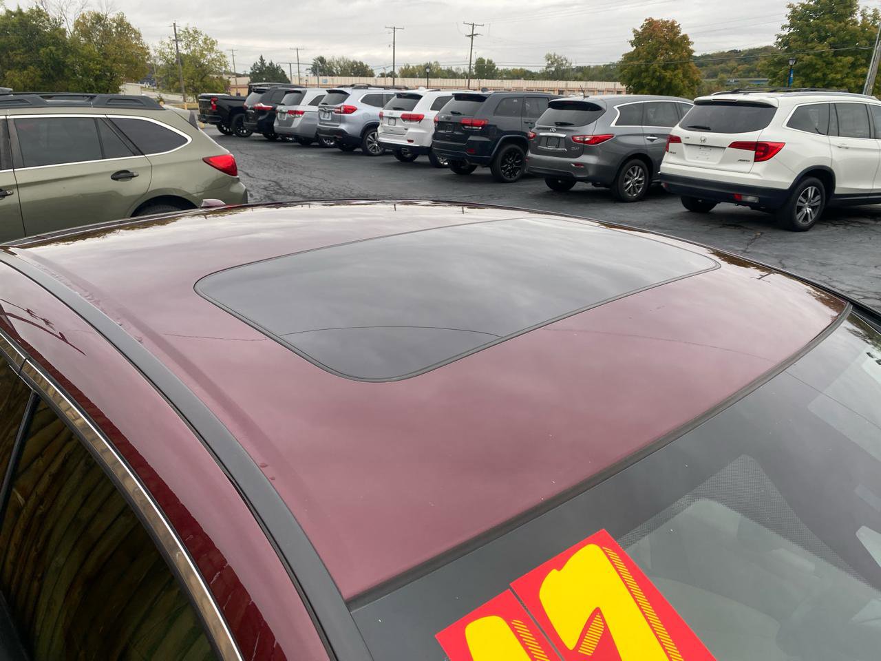 Used 2017 Honda Accord Touring image 3