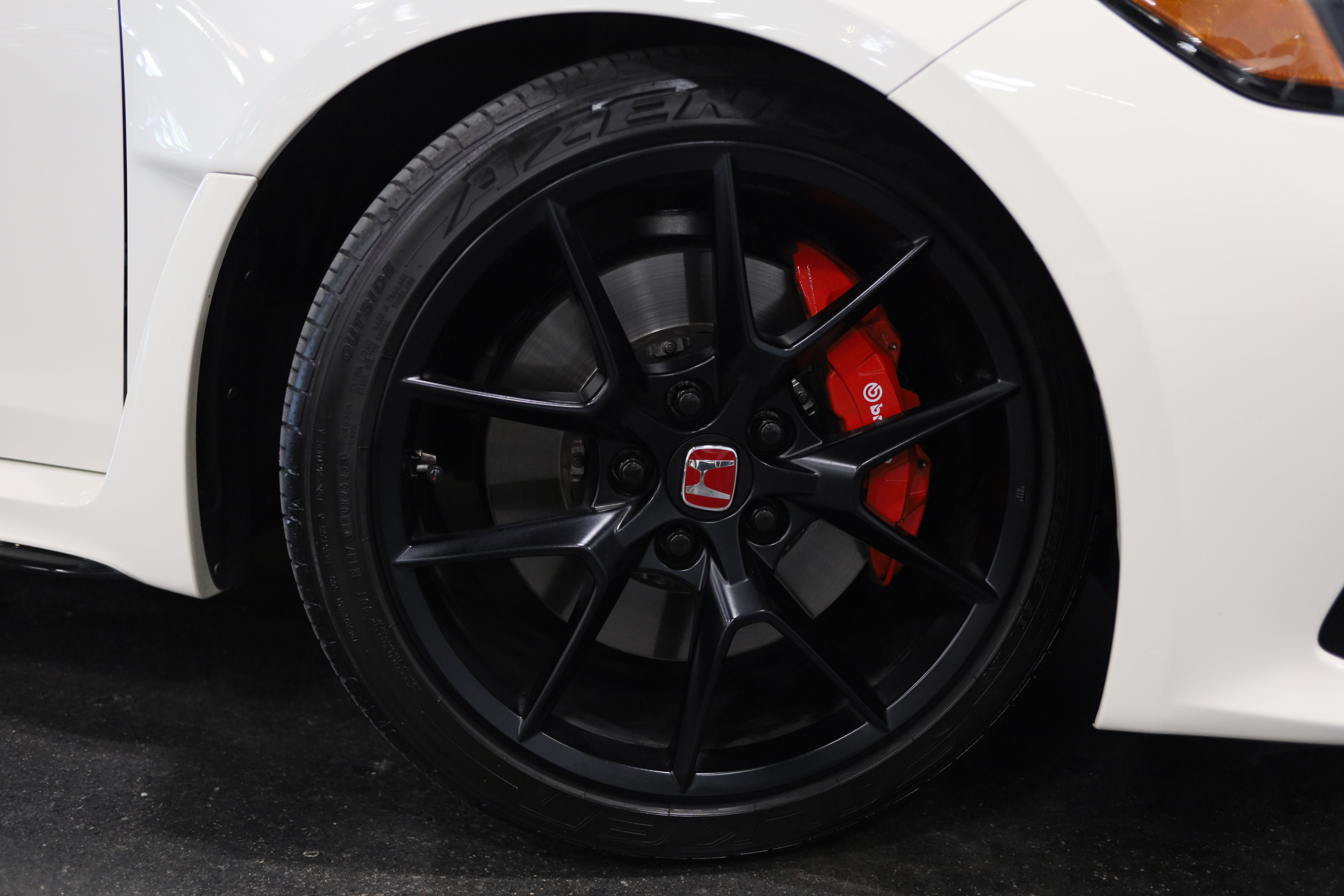 Used 2023 Honda Civic Type R image 10