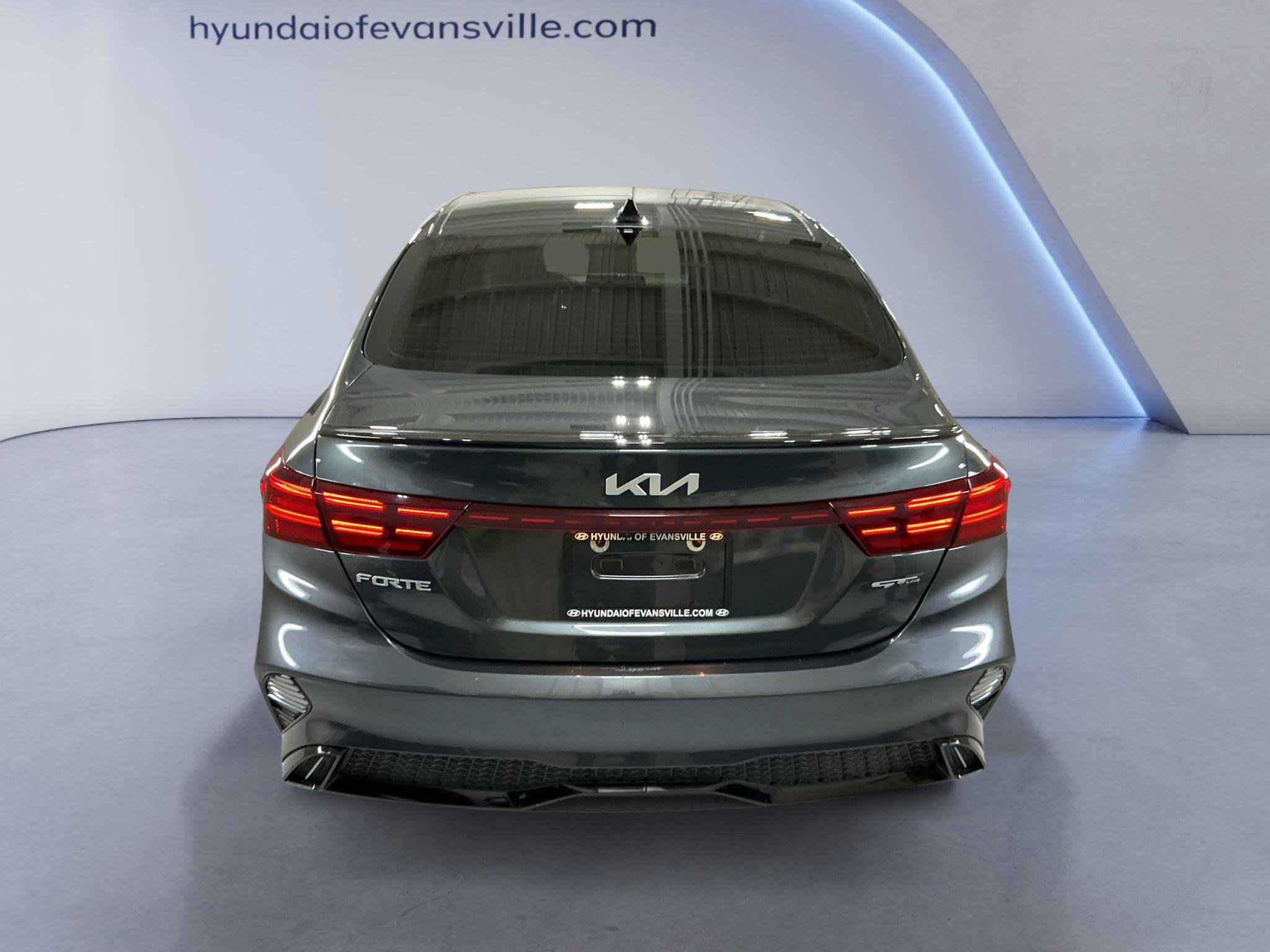 Used 2023 Kia Forte GT-Line w/ GT-Line Premium Package FWD image 6