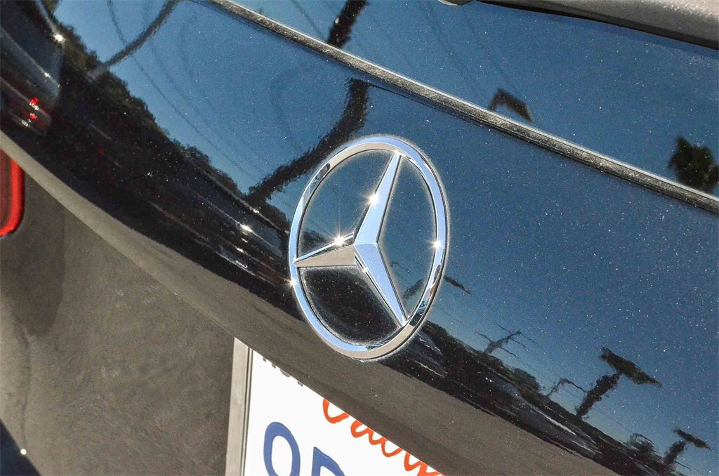 Used 2021 Mercedes-Benz GLB 250 image 8