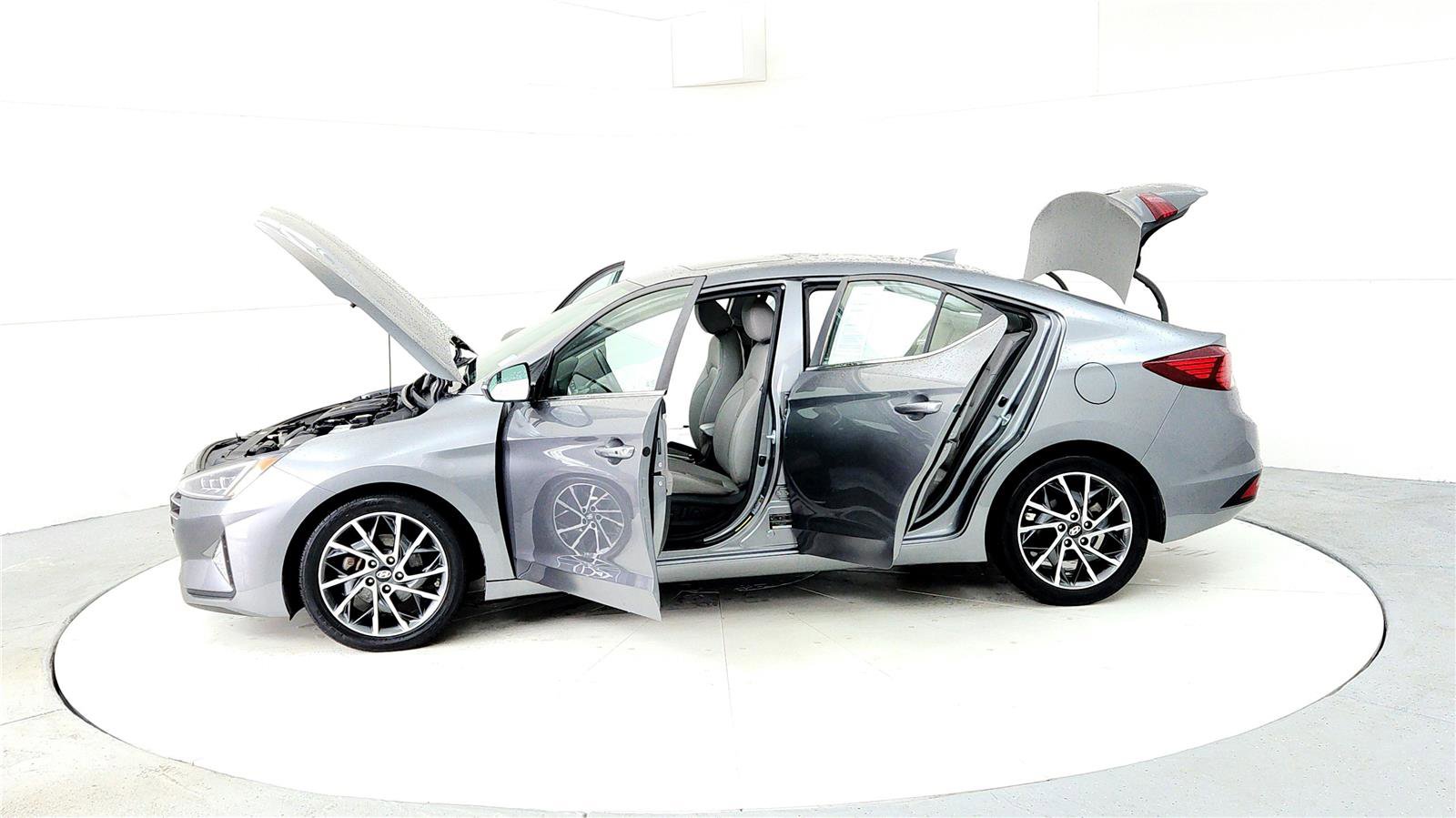 Used 2019 Hyundai Elantra Limited w/ Ultimate Package 02 image 10