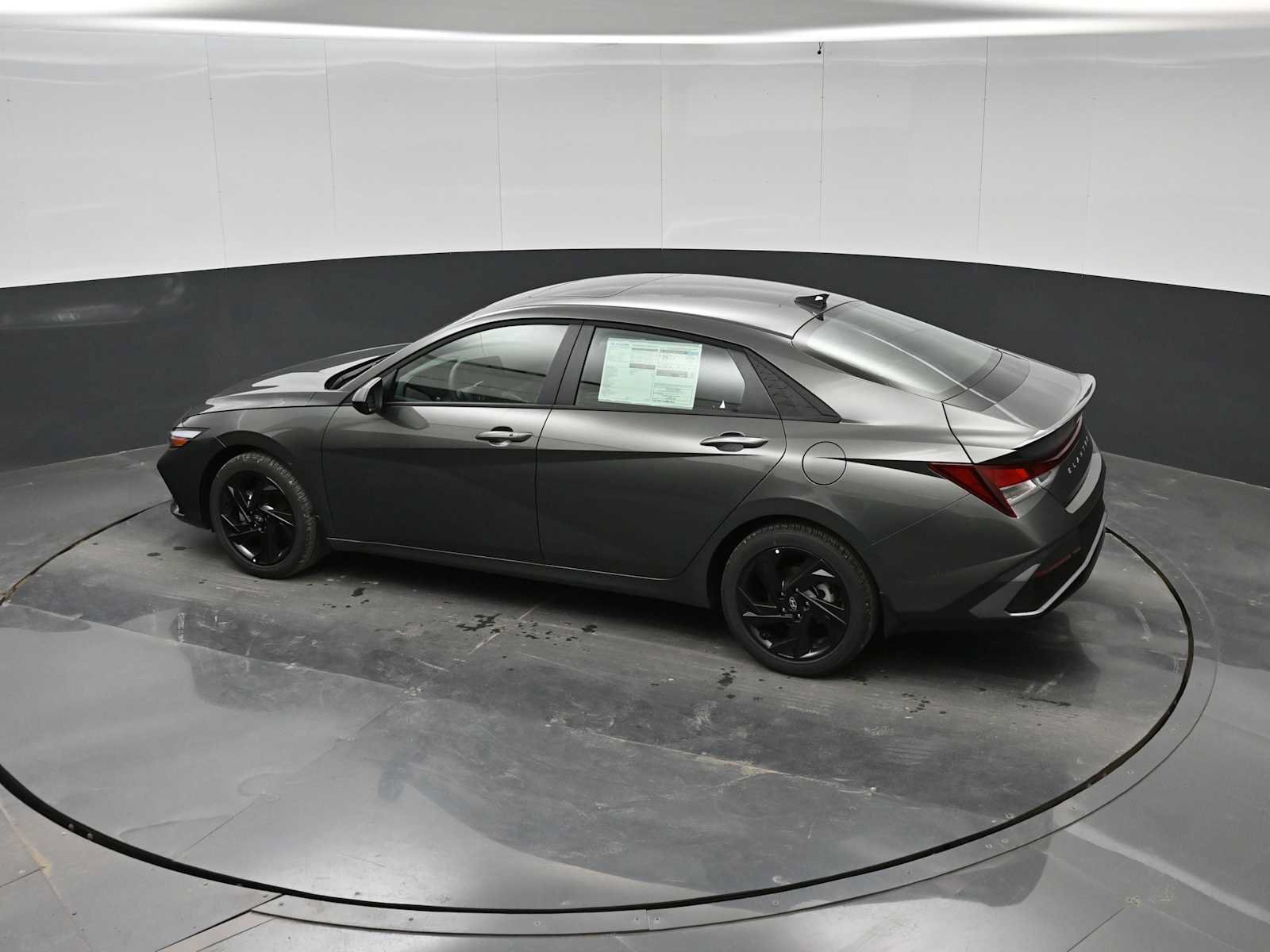 New 2026 Hyundai Elantra SEL Sport FWD image 33
