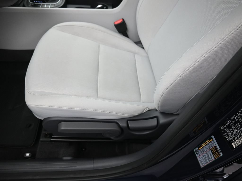 Certified 2026 Hyundai Kona SEL Sport AWD/4WD image 27