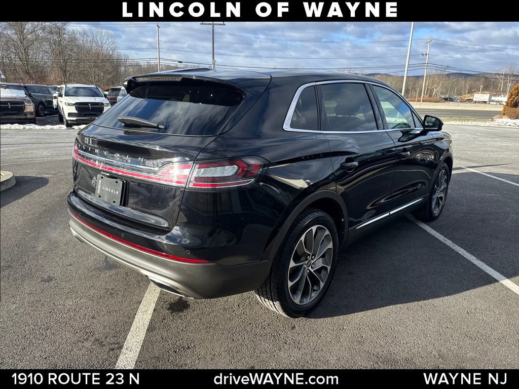 Certified 2022 Lincoln Nautilus Reserve image 7