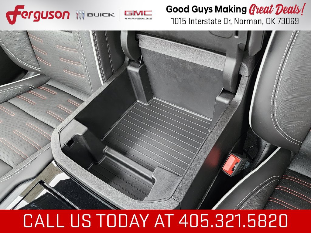 New 2026 GMC Yukon XL AT4 Ultimate AWD/4WD image 37