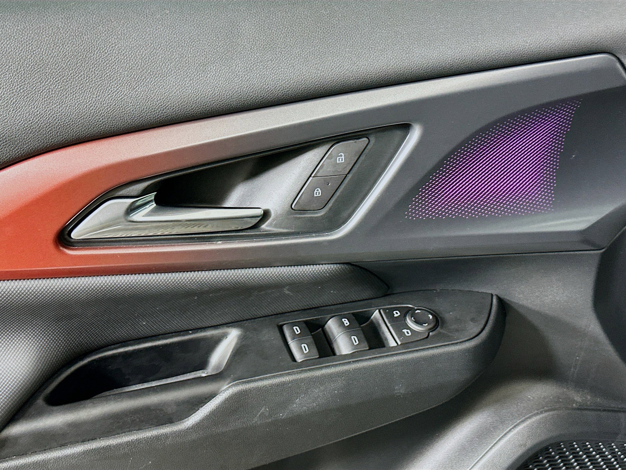 Used 2025 Chevrolet Equinox EV RS image 15