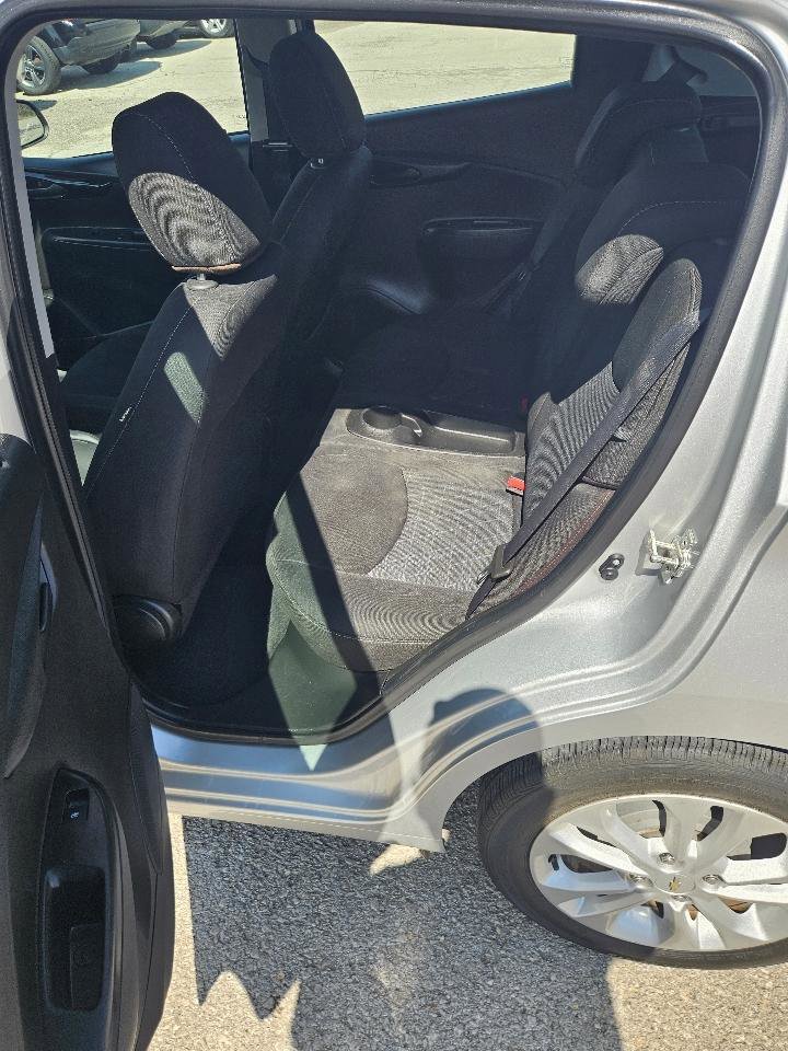 Used 2020 Chevrolet Spark LT image 21