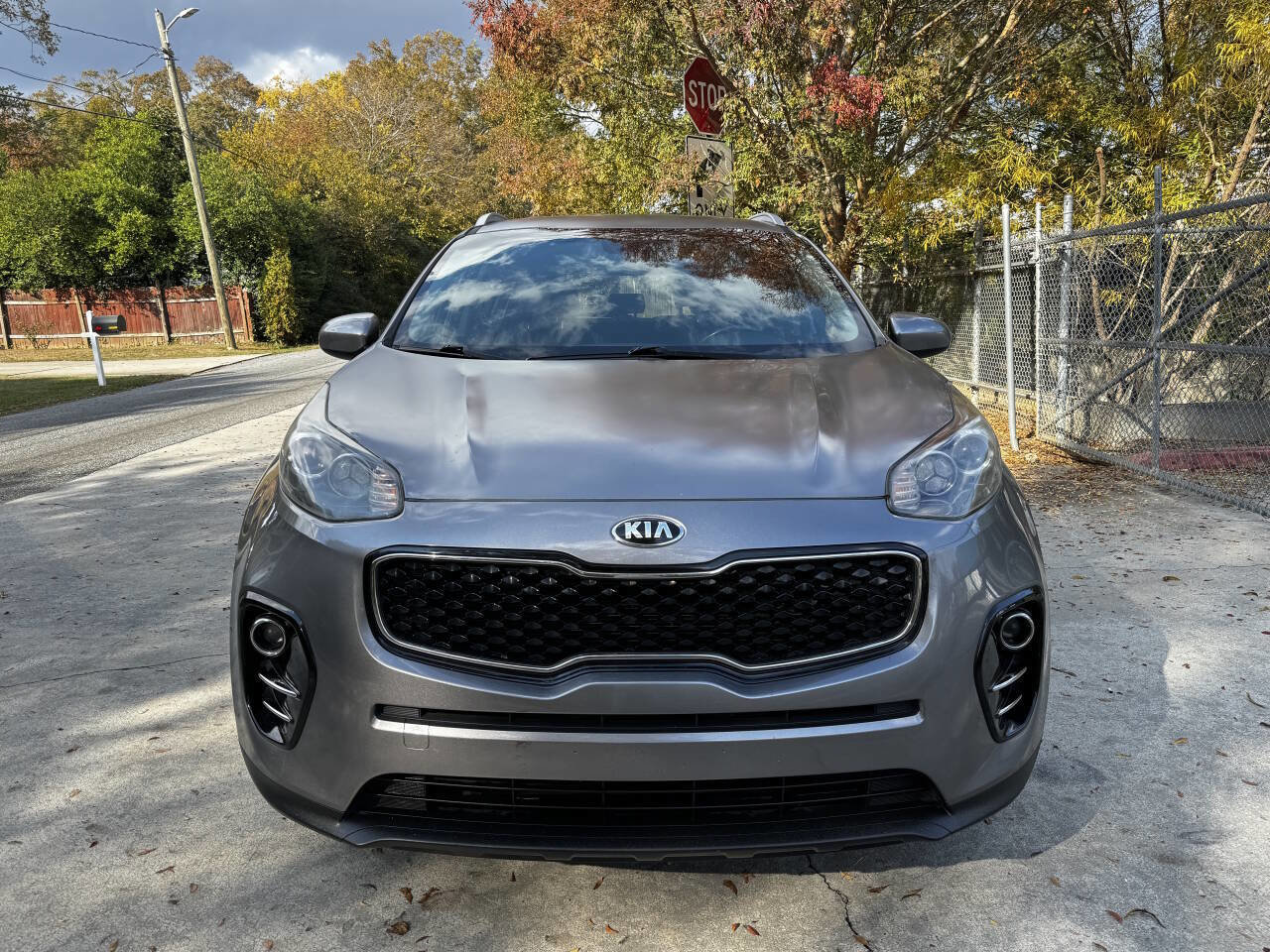 Used 2017 Kia Sportage EX image 2