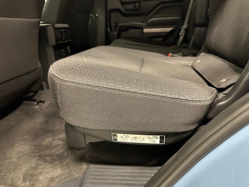 Used 2025 Toyota 4Runner SR5 image 43