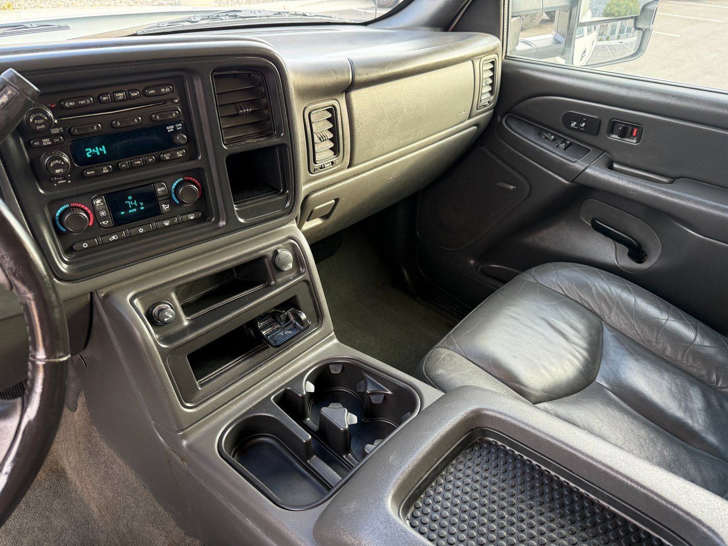 Used 2007 Chevrolet Silverado 2500 LT w/ Heavy-Duty Power Package image 14