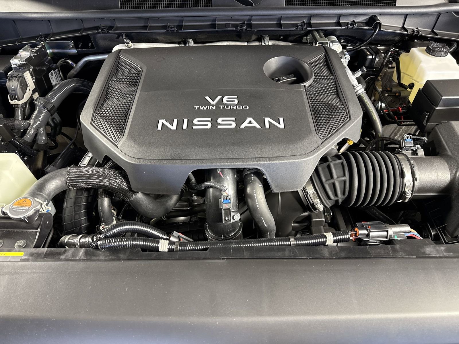 New 2026 Nissan Armada SL w/ Captain's Chari Seat Package image 28