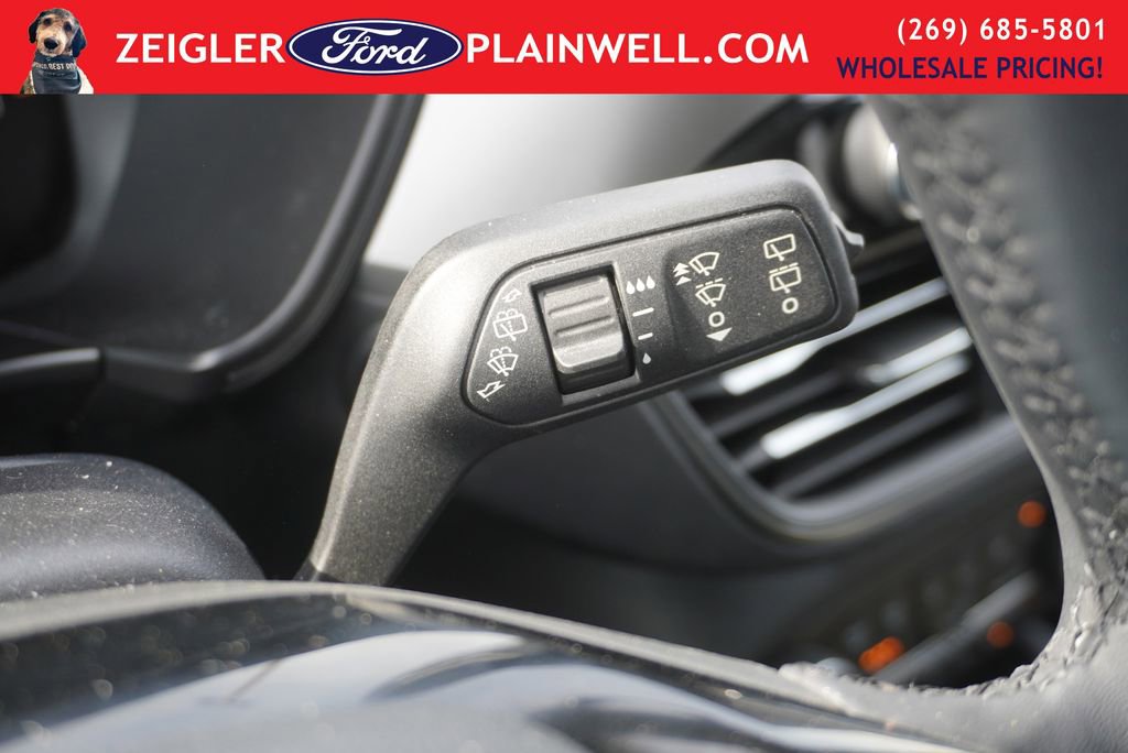 Used 2024 Ford Escape Active image 25