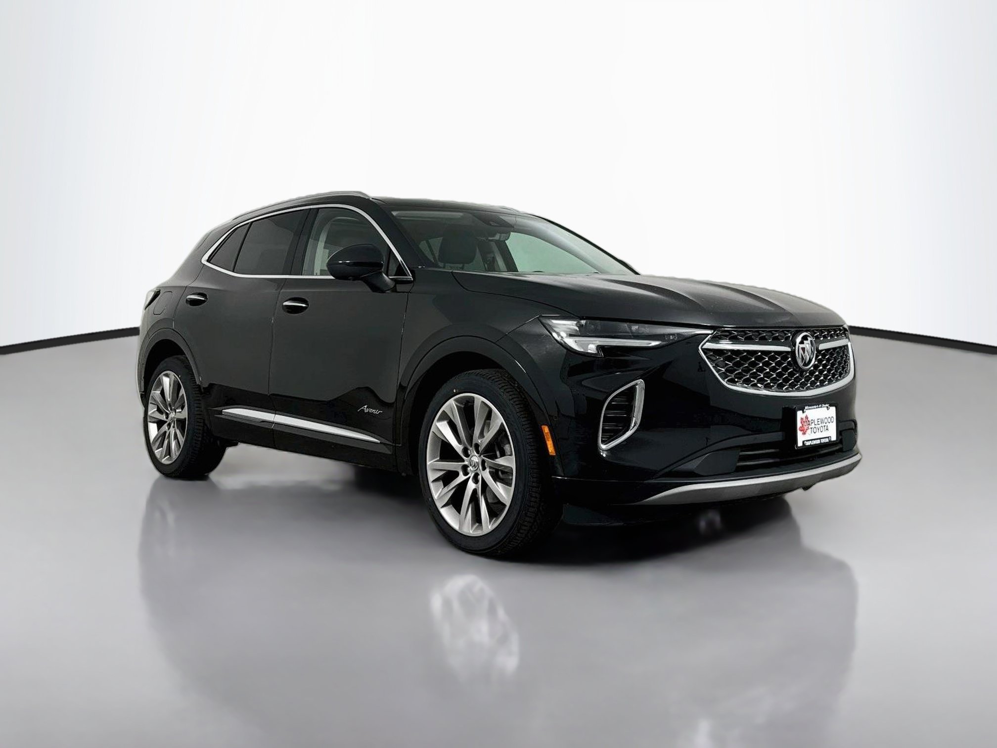 Used 2022 Buick Envision Avenir w/ Technology Package II AWD/4WD image 1