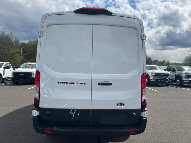 New 2026 Ford Transit 250 148 Medium Roof w/ Load Area Protection Package RWD image 6