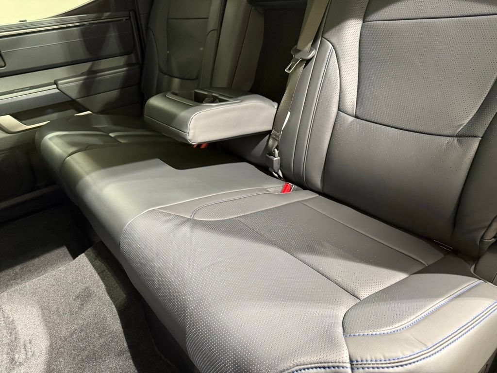 New 2026 Toyota Tundra Limited AWD/4WD image 19