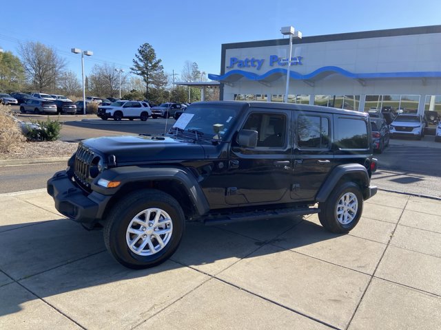 Used 2023 Jeep Wrangler Sport S w/ Sun And Sound Package image 8