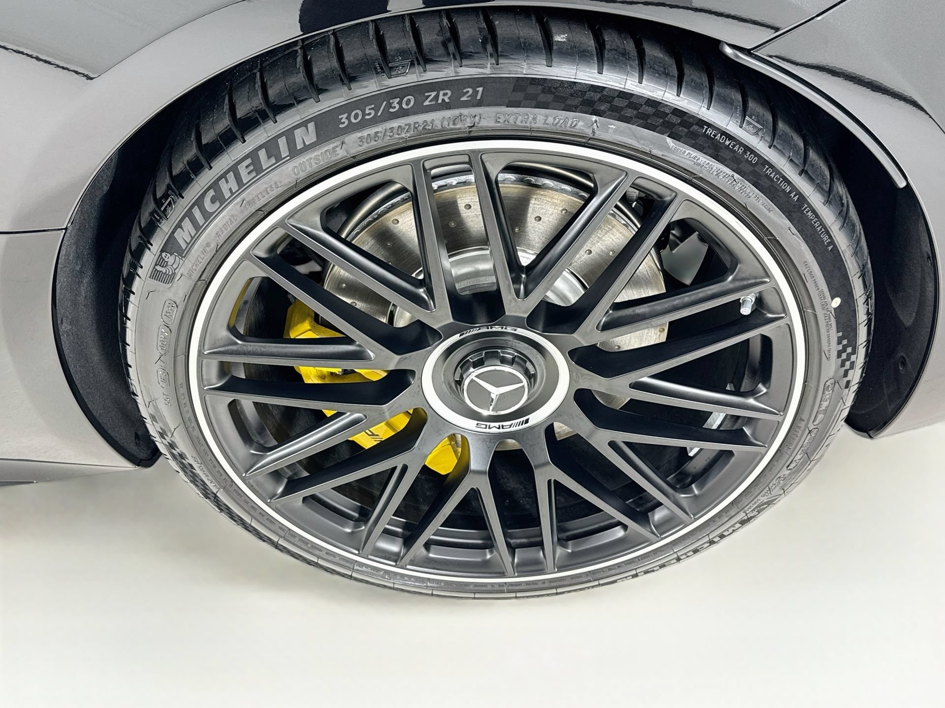 New 2027 Mercedes-Benz SL 63 AMG 4MATIC image 32