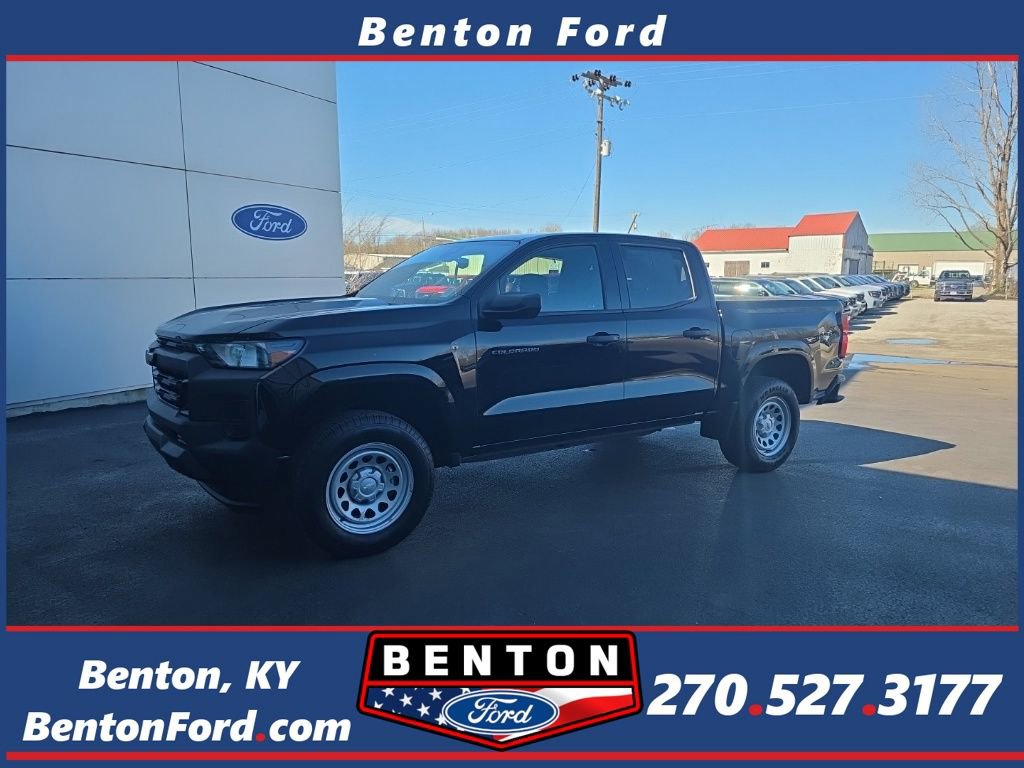 Used 2023 Chevrolet Colorado W/T image 1