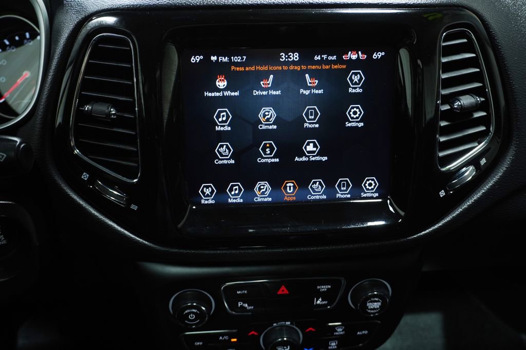 Used 2021 Jeep Compass Limited w/ Sun and Sound Group image 16