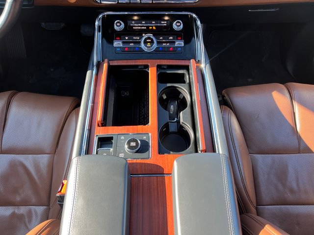 Used 2024 Lincoln Navigator Reserve image 23