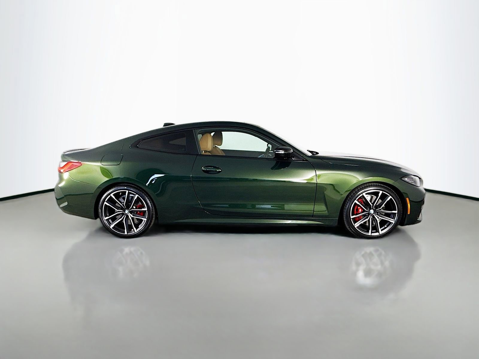 Certified 2023 BMW 430i 430i w/ M Sport Package image 8