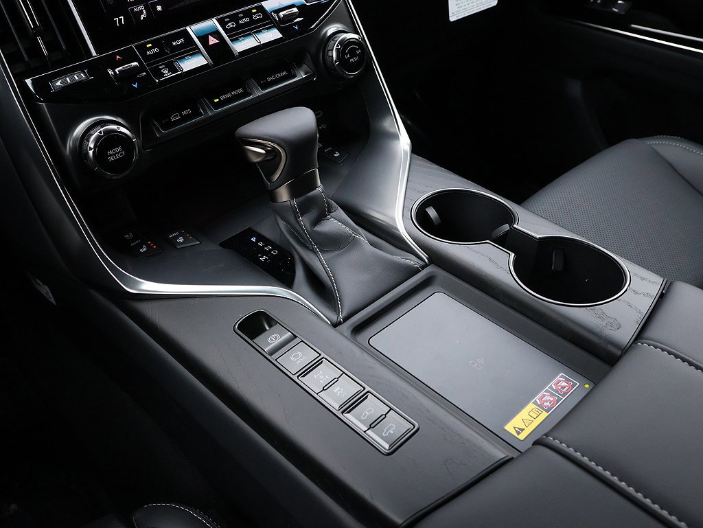 New 2026 Lexus LX 600 4WD w/ Premium Package image 27