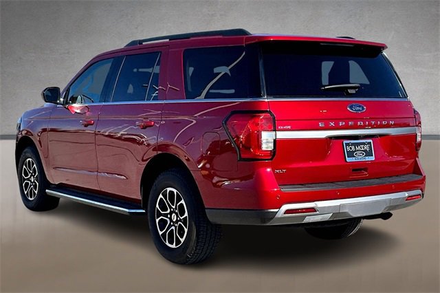 Used 2022 Ford Expedition XLT image 11