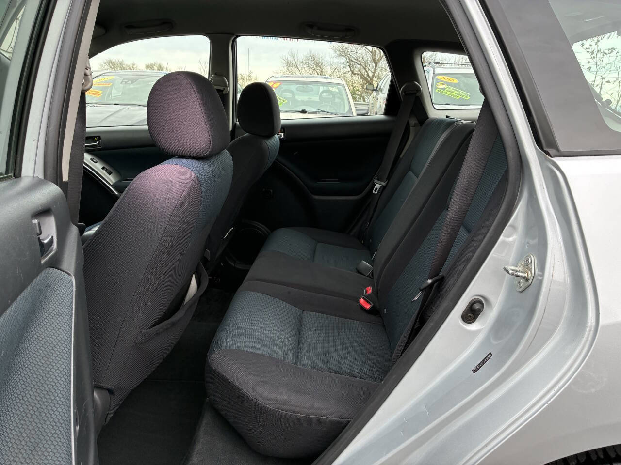 Used 2006 Toyota Matrix XR image 4