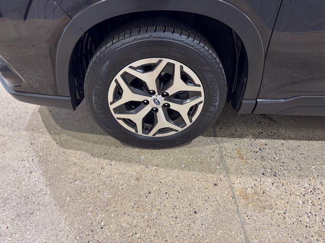 Used 2022 Subaru Forester Premium image 10